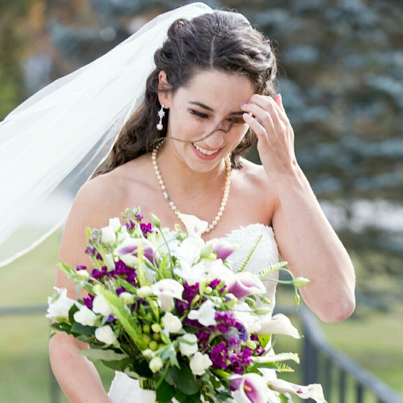 Meet your Posher, Olivia - Picture 3 of 5